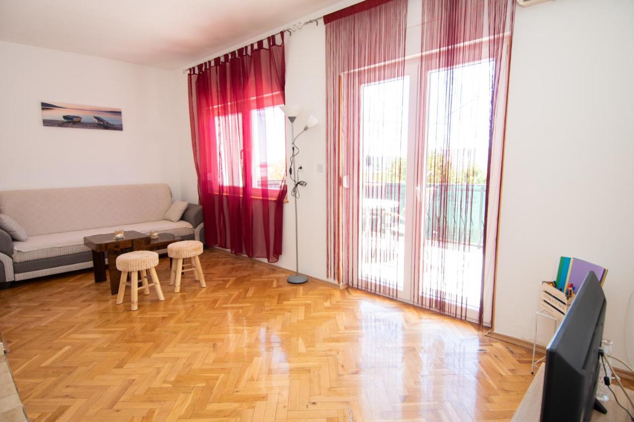 Apartmani Ivana 2 Kaštela المظهر الخارجي الصورة